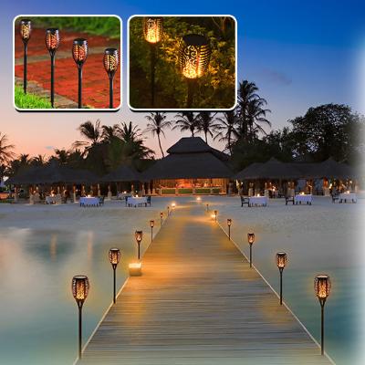 Lampe-solaire-exterieur-torche-quai